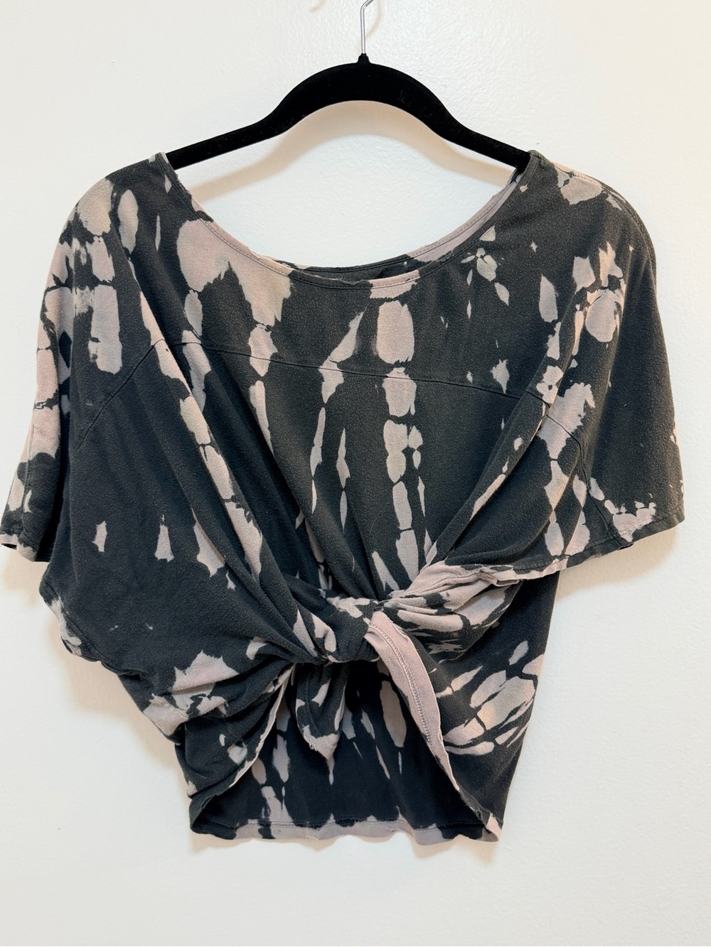 Urban Outfitters Black & Light Pink Tie-Front Bleach-Dye Crop Top